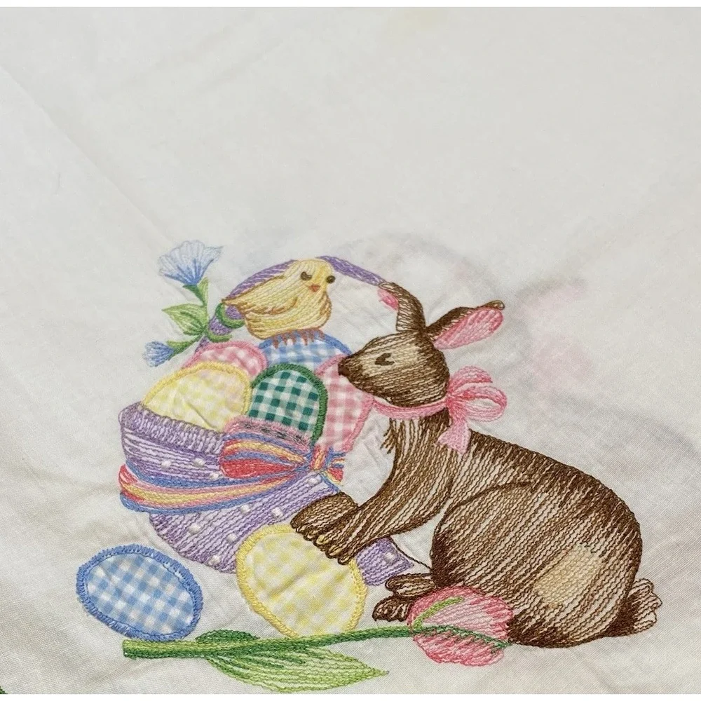 Vintage Easter Embroidered Appliqued Tablecloth Rectangular 102x62